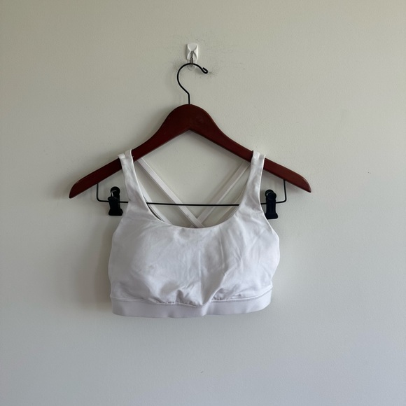 NWOT lululemon WHITE sports bra - Picture 5 of 10